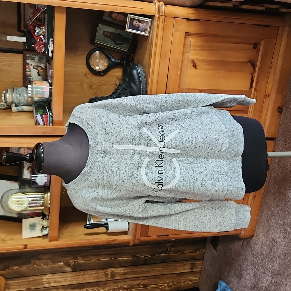 Calvin Klein Women's Gray Sweatshirt